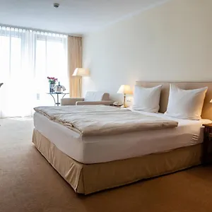 Altstadthotel Messerschmitt 호텔